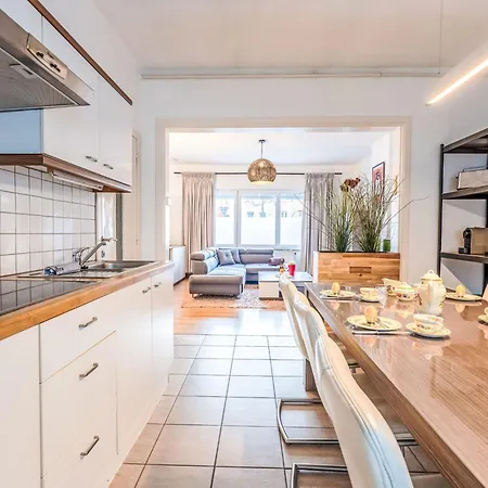Cozy Casa With Terrace By Interhome Apartmán Ostende